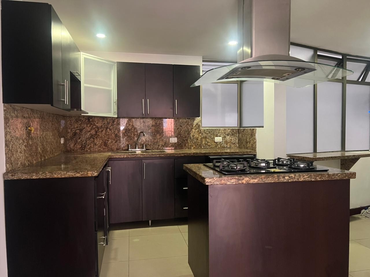 Apartamento en arriendo en Loma Benedictinos, Envigado · foto 4 de 18