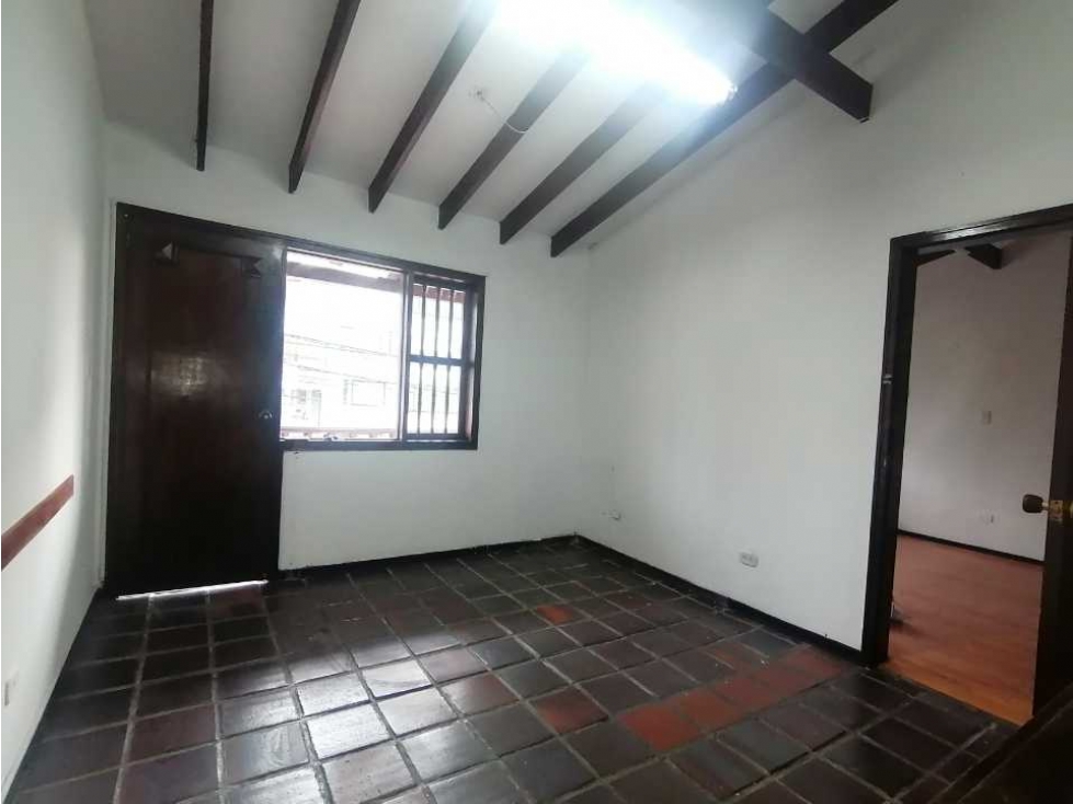 Casa en arriendo en Avenida Santander, Manizales · foto 8 de 16