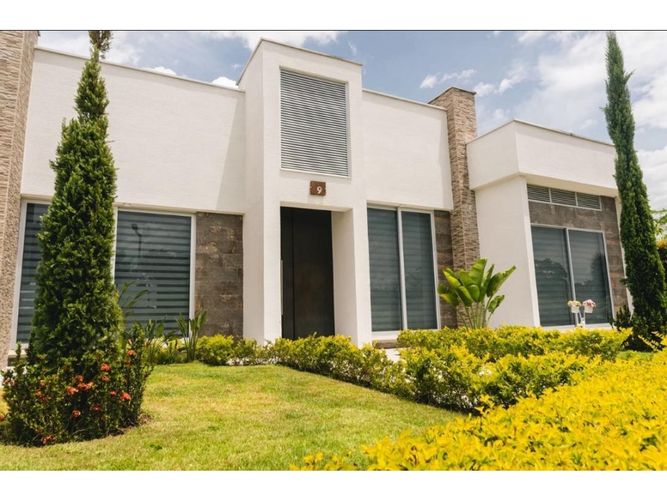 Casa de 4 alcobas en venta en Vía El Caimo, Armenia, 230 m² · foto 5 de 5