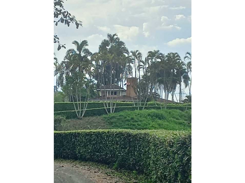 Casa en venta en El Rosario, Manizales · foto 2 de 10