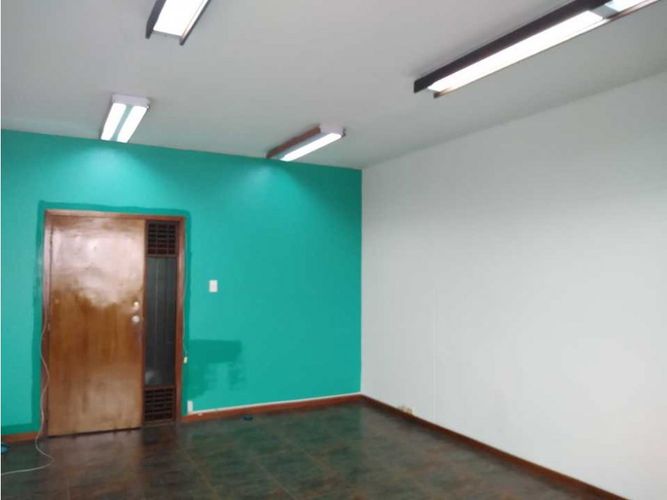 Oficina en arriendo en El Centro, Manizales, 25 m² · foto 3 de 6