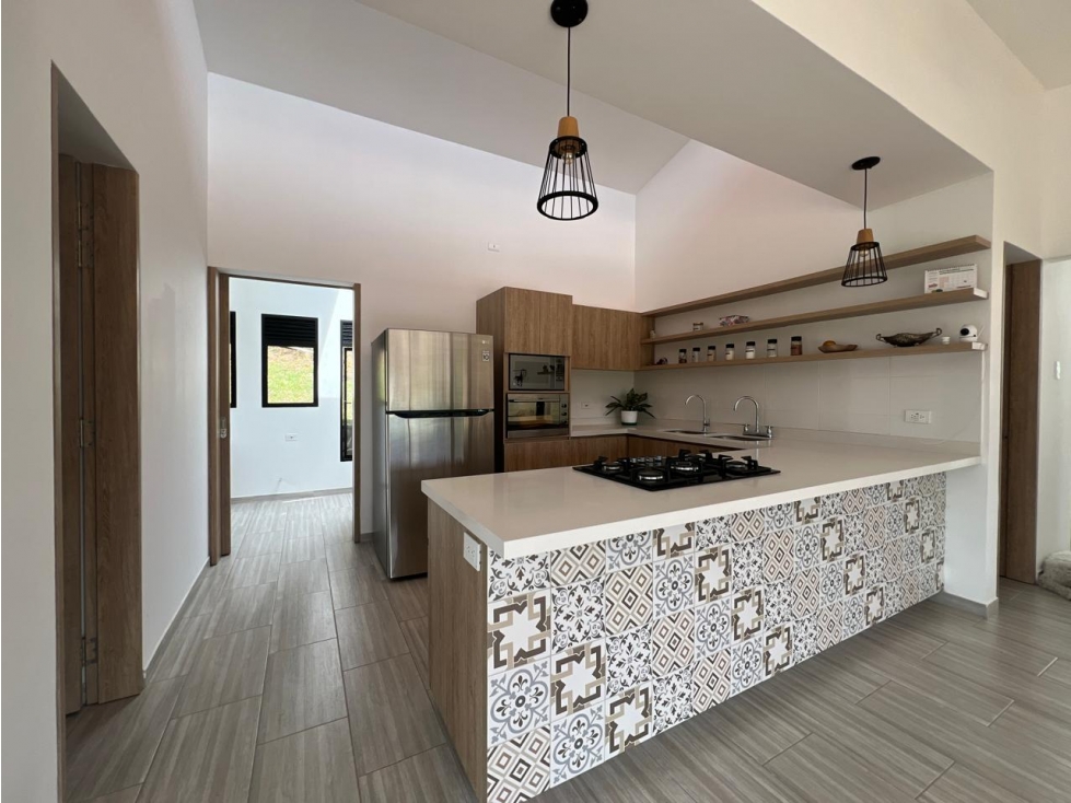 Casa en venta en Colombia, Manizales · foto 3 de 15