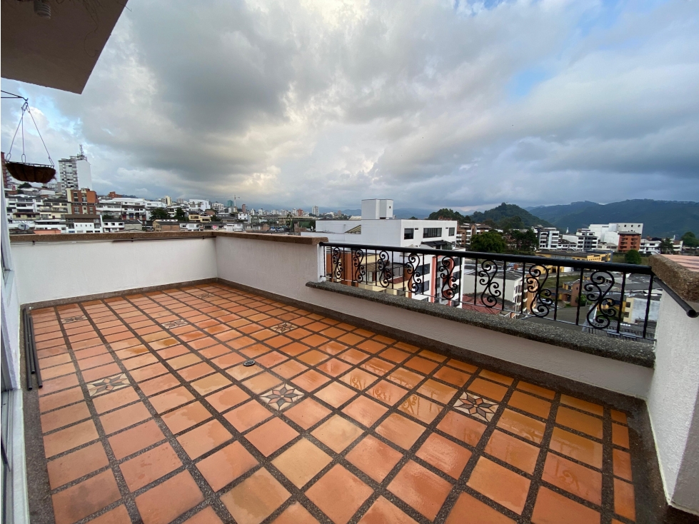 Apartamento en venta en La Arboleda, Manizales · foto 6 de 24