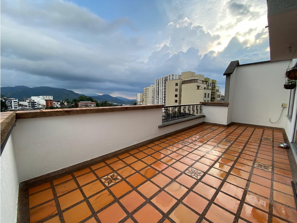 Apartamento en venta en La Arboleda, Manizales · foto 8 de 24