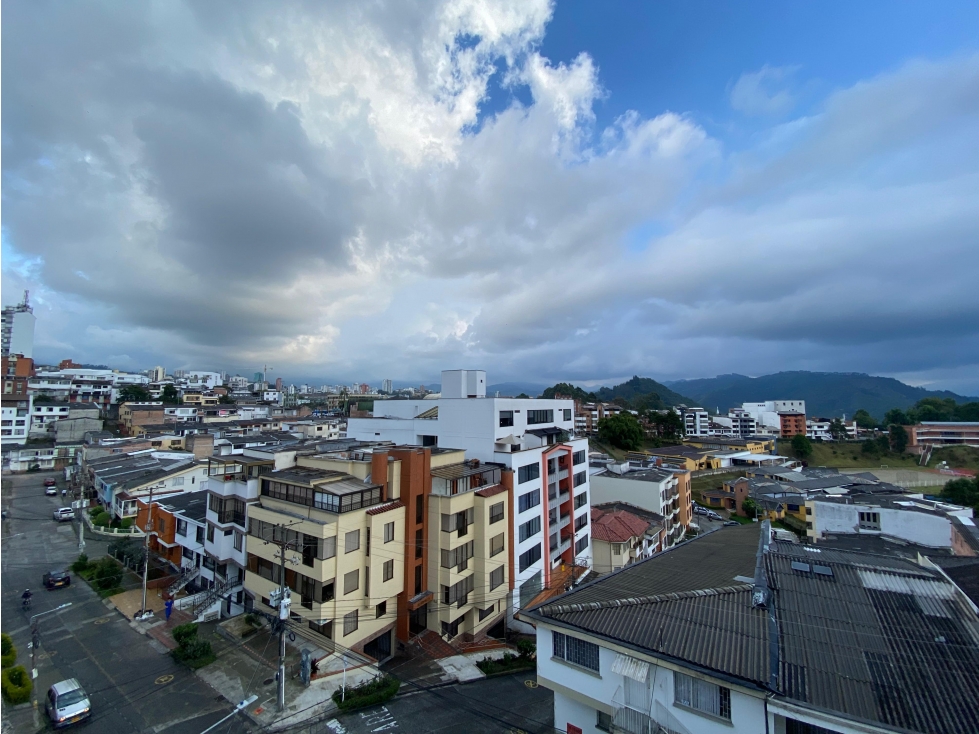 Apartamento en venta en La Arboleda, Manizales · foto 9 de 24