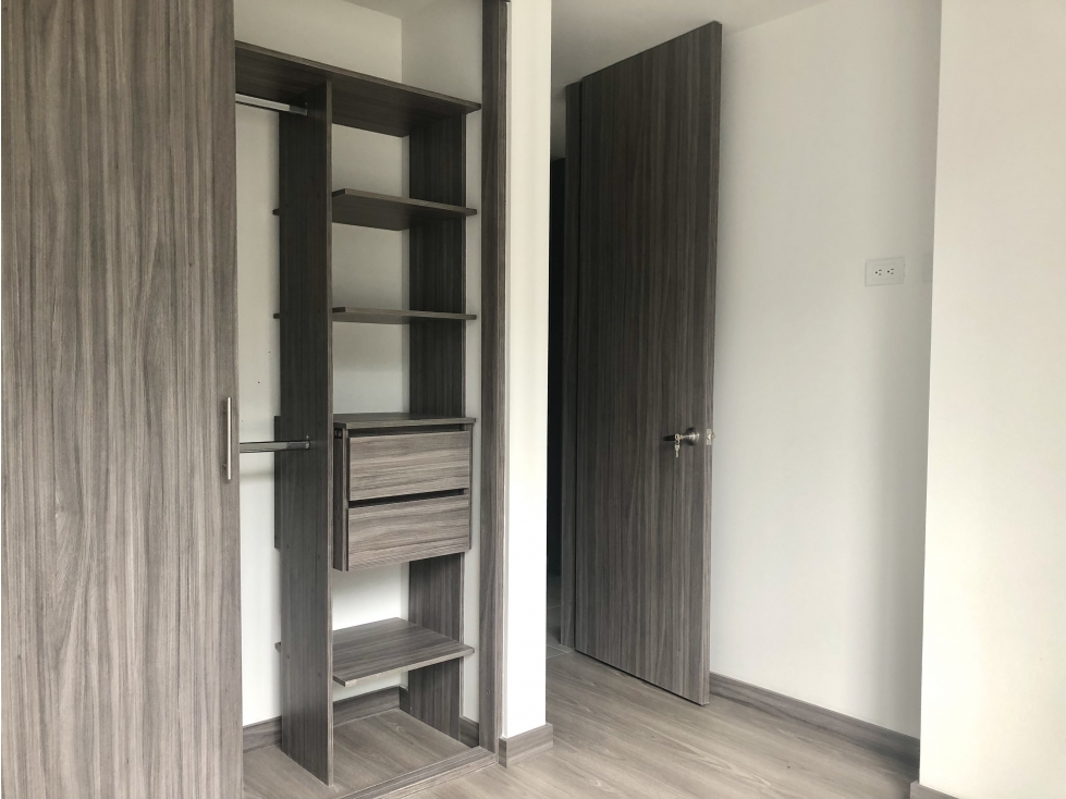 Apartamento en venta en Milan, Manizales · foto 8 de 17