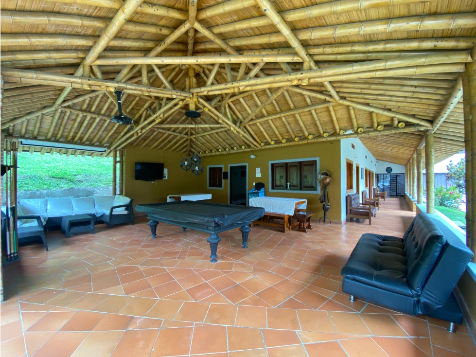 Casa en venta en El Guineo, Manizales · foto 3 de 24