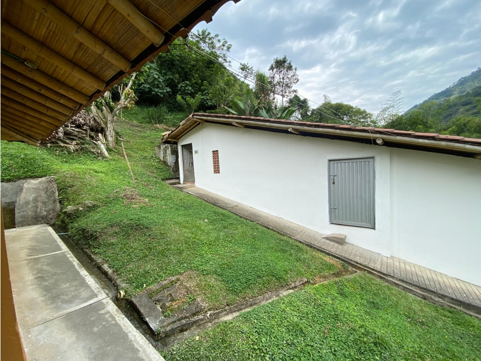 Casa en venta en El Guineo, Manizales · foto 24 de 24