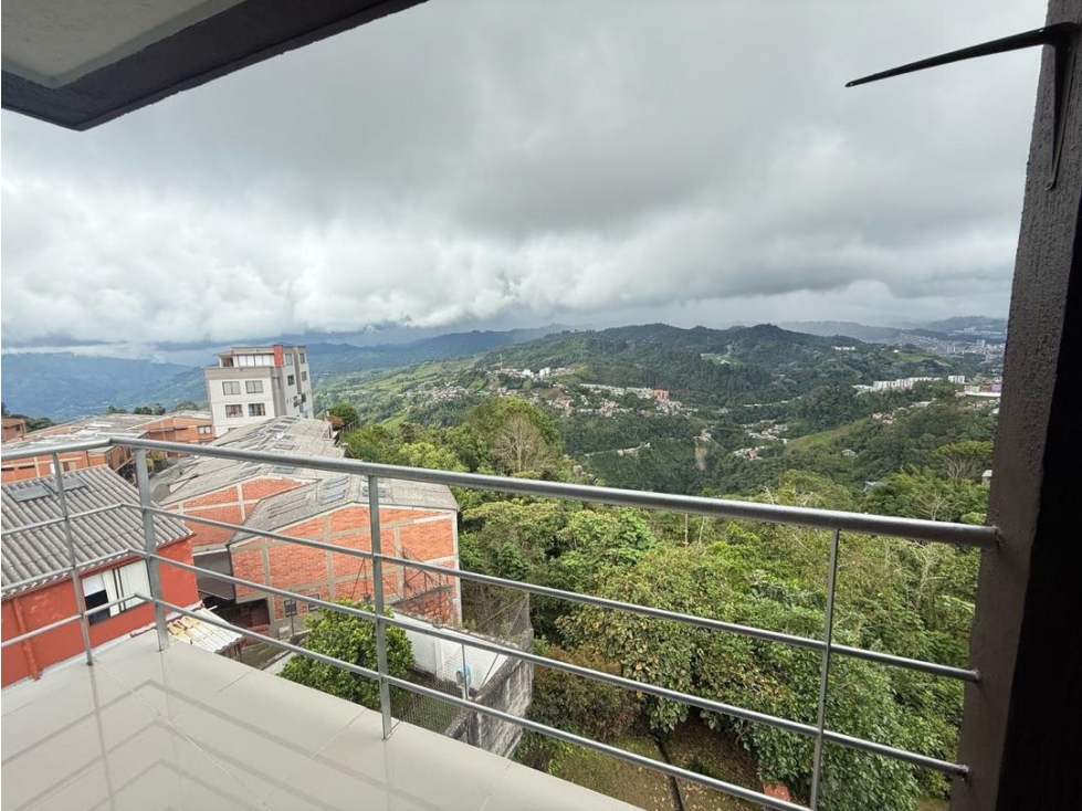 Apartamento en venta en La Atalaya, Manizales · foto 4 de 12