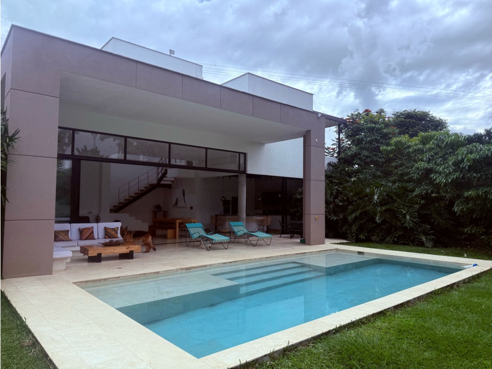 Casa en venta en El Rosario, Manizales · foto 2 de 16