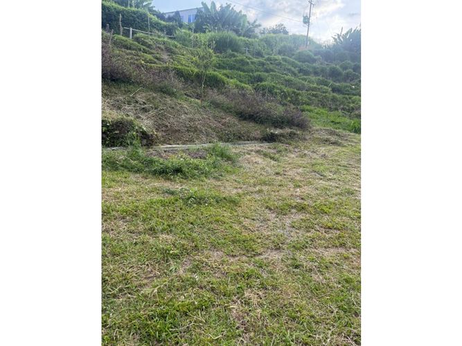 Lote en venta en La Caba�A, Manizales · foto 3 de 6
