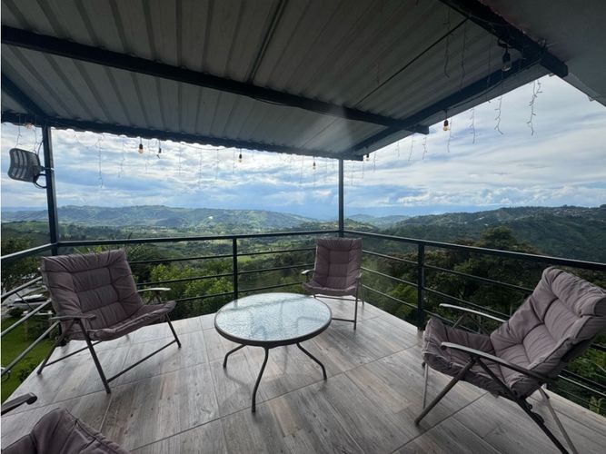Finca en venta en La Siria, Manizales, 300 m² · foto 18 de 24