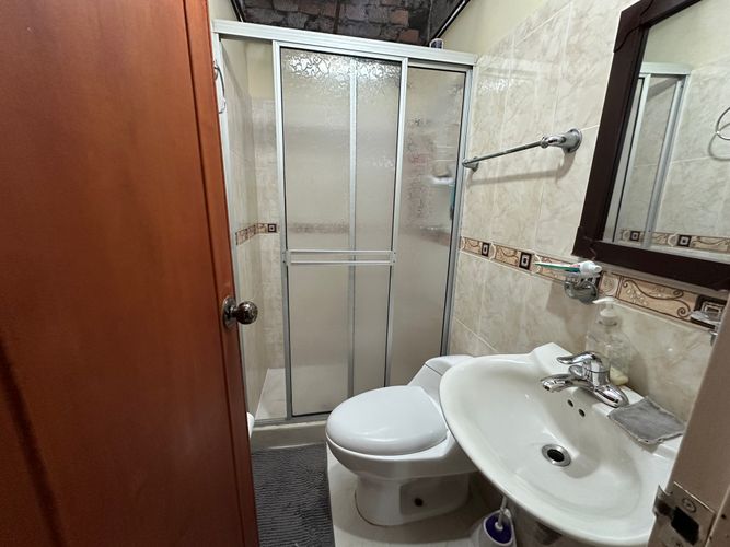 Casa de 6 alcobas en venta en Alcazar, Armenia, 400 m² · foto 5 de 19