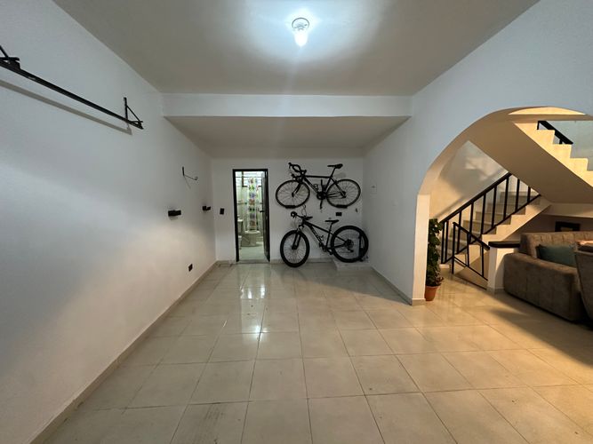 Casa de 6 alcobas en venta en Alcazar, Armenia, 400 m² · foto 9 de 19