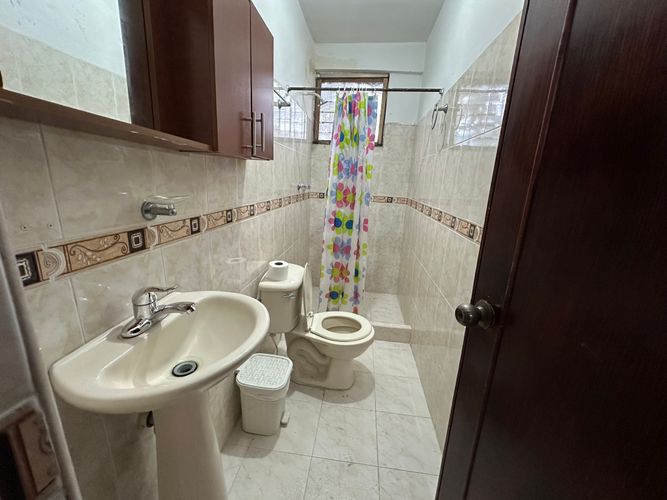 Casa de 6 alcobas en venta en Alcazar, Armenia, 400 m² · foto 10 de 19