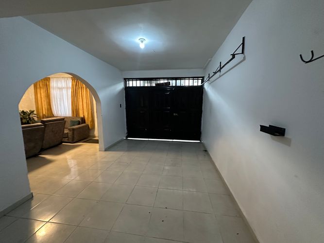 Casa de 6 alcobas en venta en Alcazar, Armenia, 400 m² · foto 11 de 19