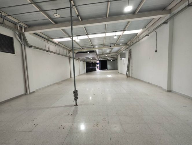Local en arriendo en San Gabriel, Medellín, 300 m² · foto 4 de 19