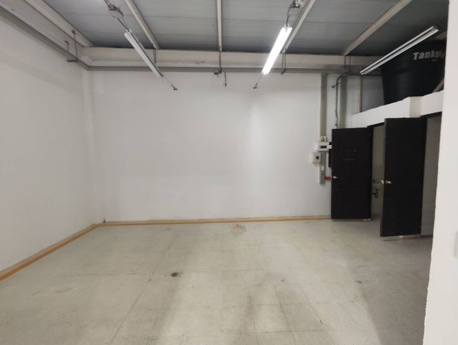 Local en arriendo en San Gabriel, Medellín, 300 m² · foto 5 de 19