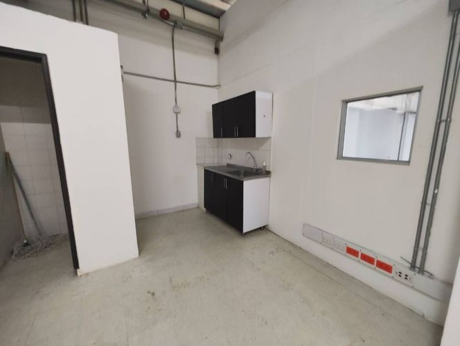 Local en arriendo en San Gabriel, Medellín, 300 m² · foto 11 de 19