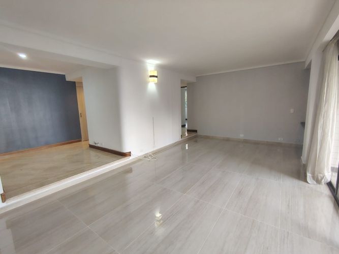 Apartamento de 3 alcobas en arriendo en La Florida, Medellín, 155 m² · foto 3 de 20