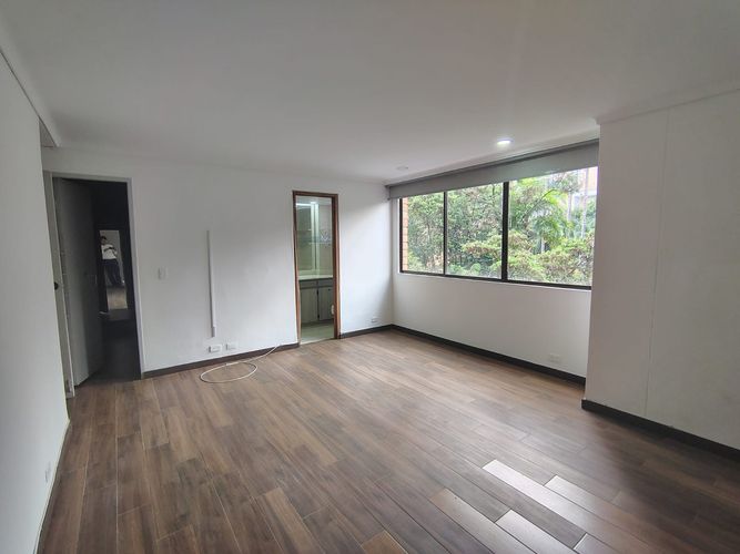 Apartamento de 3 alcobas en arriendo en La Florida, Medellín, 155 m² · foto 19 de 20