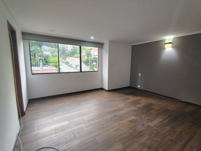 Apartamento de 3 alcobas en arriendo en La Florida, Medellín, 155 m² · foto 18 de 20
