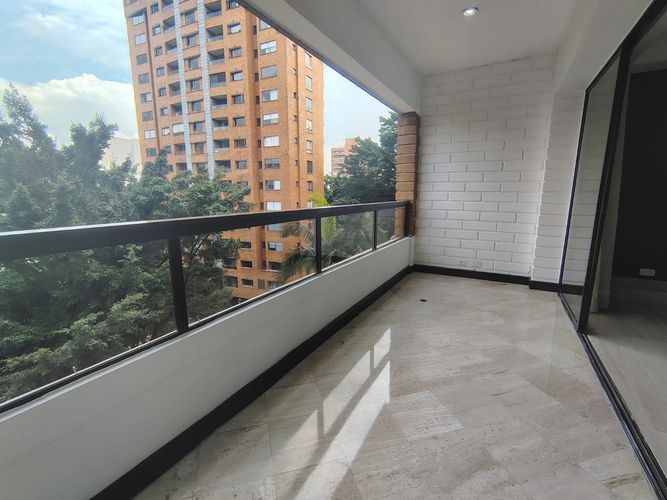 Apartamento de 3 alcobas en arriendo en La Florida, Medellín, 155 m² · foto 20 de 20