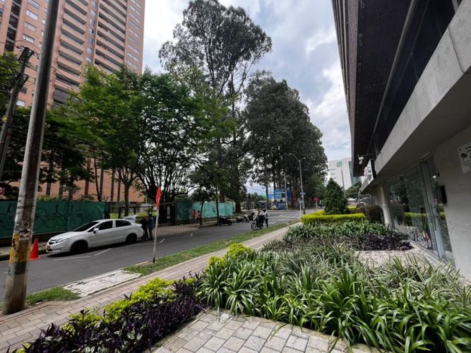 Local en arriendo en Ciudad Del Río, Medellín, 17 m² · foto 3 de 8