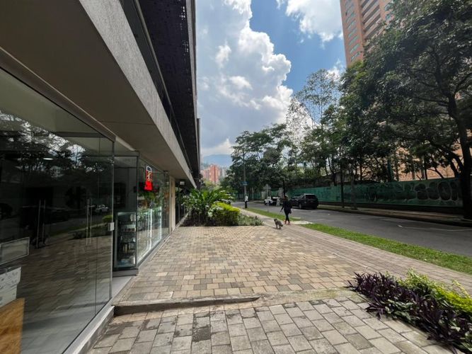 Local en arriendo en Ciudad Del Río, Medellín, 17 m² · foto 4 de 8