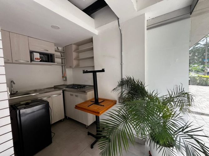 Local en arriendo en Ciudad Del Río, Medellín, 17 m² · foto 7 de 8
