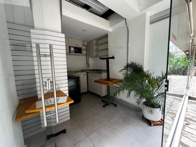 Local en arriendo en Ciudad Del Río, Medellín, 17 m² · foto 8 de 8