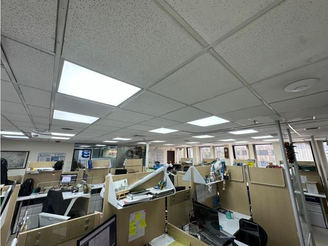Oficina en venta en La Candelaria, Medellín, 707 m² · foto 7 de 14