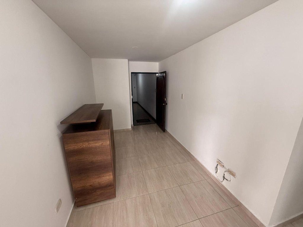 Apartamento en venta en Sector Plaza De Bolivar, Pereira · foto 4 de 14