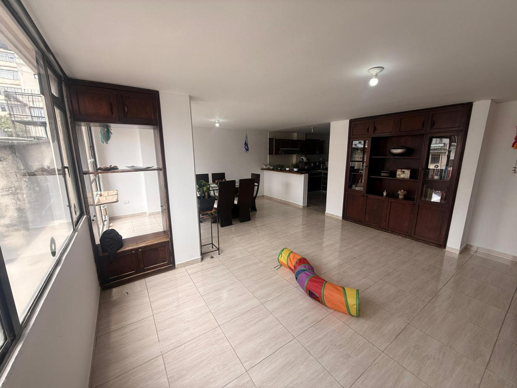 Apartamento en venta en Sector Plaza De Bolivar, Pereira · foto 5 de 14