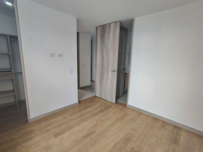 Apartamento de 2 alcobas en arriendo en Villa Carlota, Medellín, 65 m² · foto 7 de 15