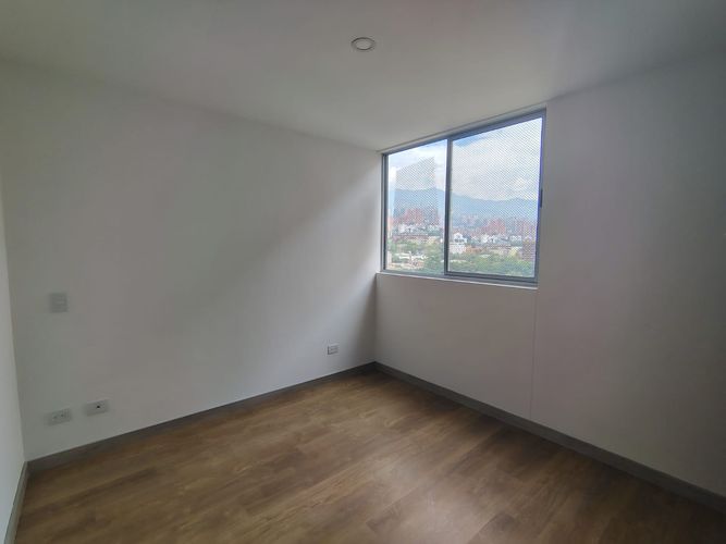 Apartamento de 2 alcobas en arriendo en Villa Carlota, Medellín, 65 m² · foto 9 de 15