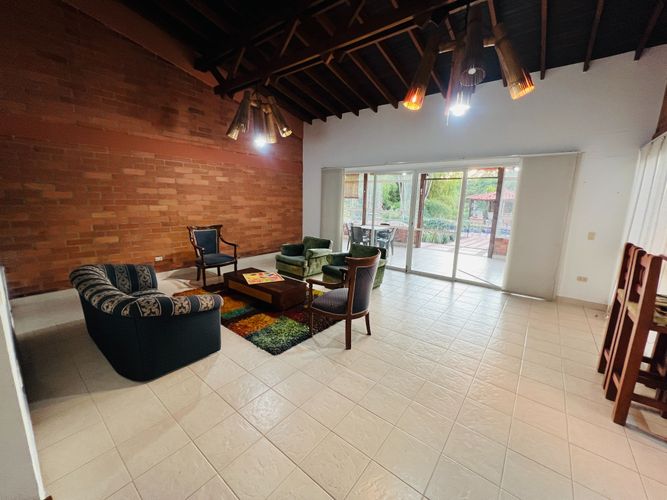 Casa de 4 alcobas en venta en Combia Baja, Pereira · foto 8 de 24