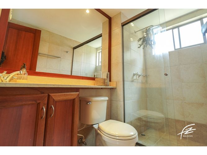 Apartamento de 4 alcobas en venta en Los Balsos, Medellín, 178 m² · foto 13 de 18