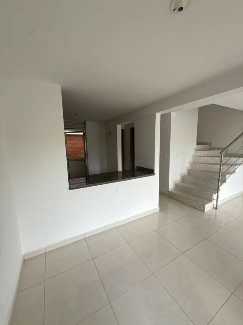 Casa en venta en Galicia, Pereira · foto 4 de 19