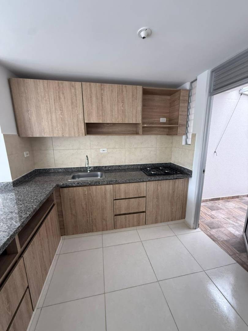Casa en venta en Galicia, Pereira · foto 5 de 19