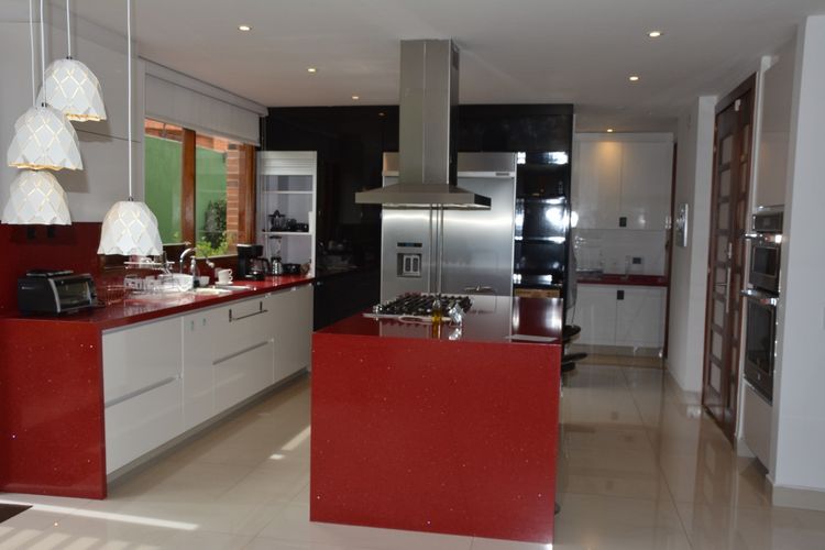 Casa de 5 alcobas en venta en San Jose De Bavaria, Bogotá, 650 m² · foto 9 de 24