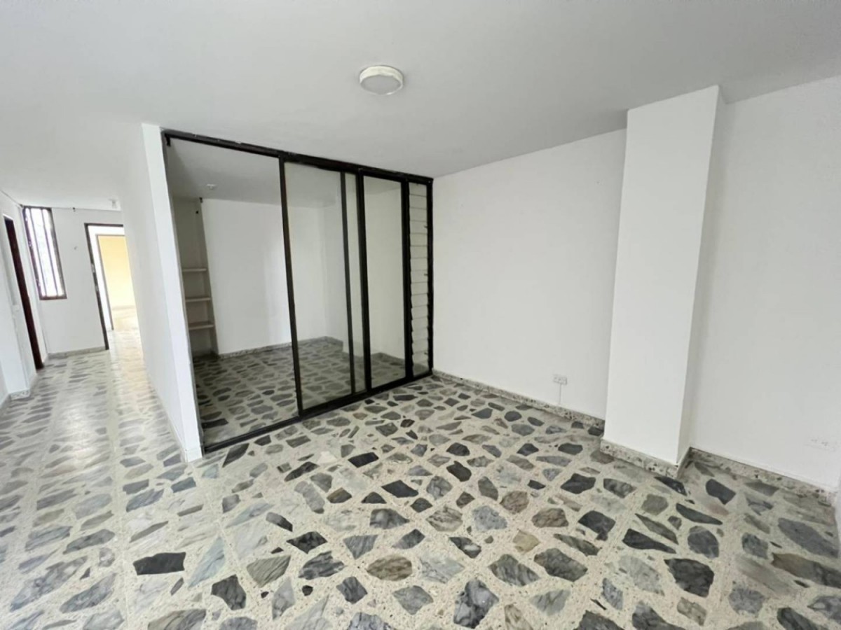 Apartamento en venta en Sector Plaza De Bolivar, Pereira · foto 3 de 22