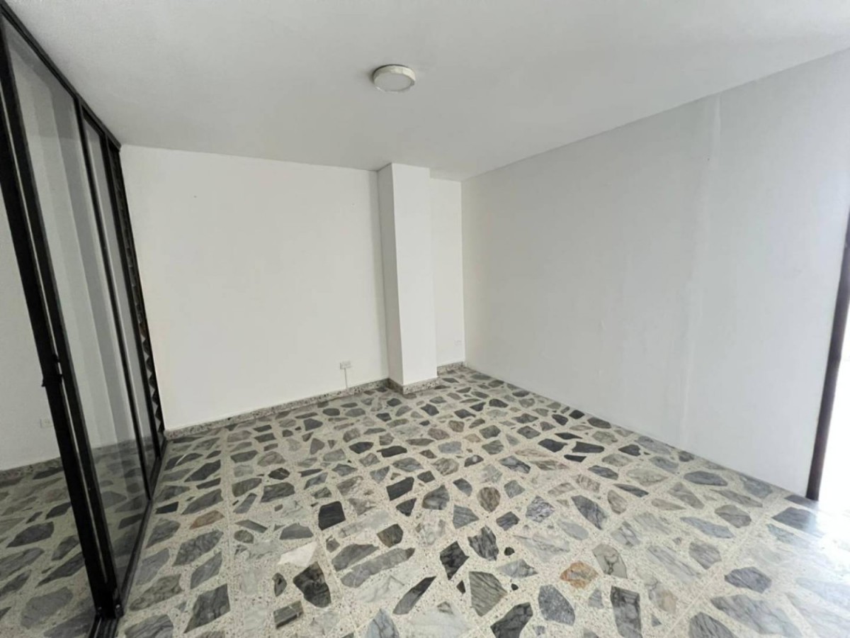 Apartamento en venta en Sector Plaza De Bolivar, Pereira · foto 4 de 22