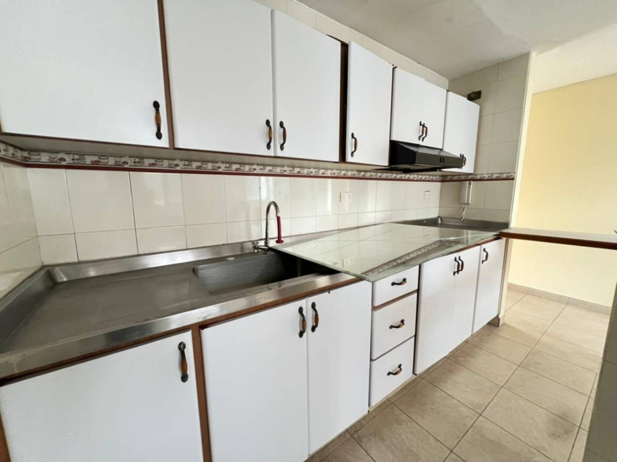 Apartamento en venta en Sector Plaza De Bolivar, Pereira · foto 9 de 22