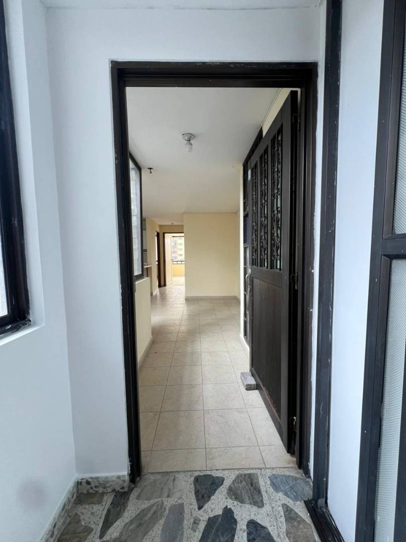 Apartamento en venta en Sector Plaza De Bolivar, Pereira · foto 11 de 22