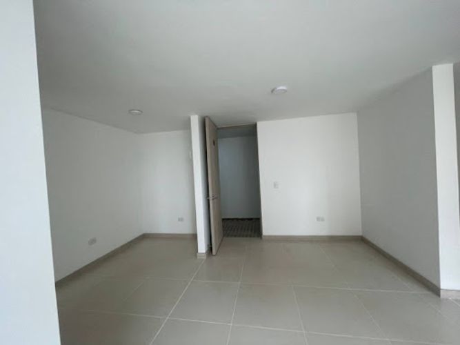 Apartamento de 3 alcobas en venta en Cuchillas De San Jose, Rionegro, 60 m² · foto 6 de 10