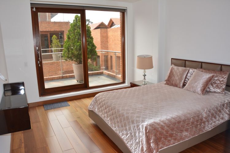 Casa de 5 alcobas en venta en San Jose De Bavaria, Bogotá, 650 m² · foto 24 de 24