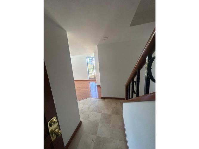 Apartamento de 4 alcobas en venta en Cedritos, Bogotá, 125 m² · foto 6 de 23