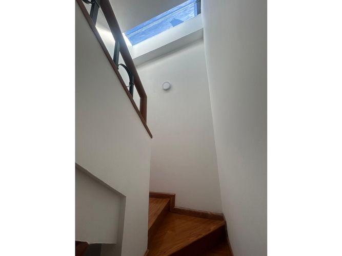 Apartamento de 4 alcobas en venta en Cedritos, Bogotá, 125 m² · foto 20 de 23