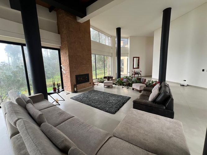 Casa de 4 alcobas en venta en San Gabriel, Chía, 366 m² · foto 2 de 22